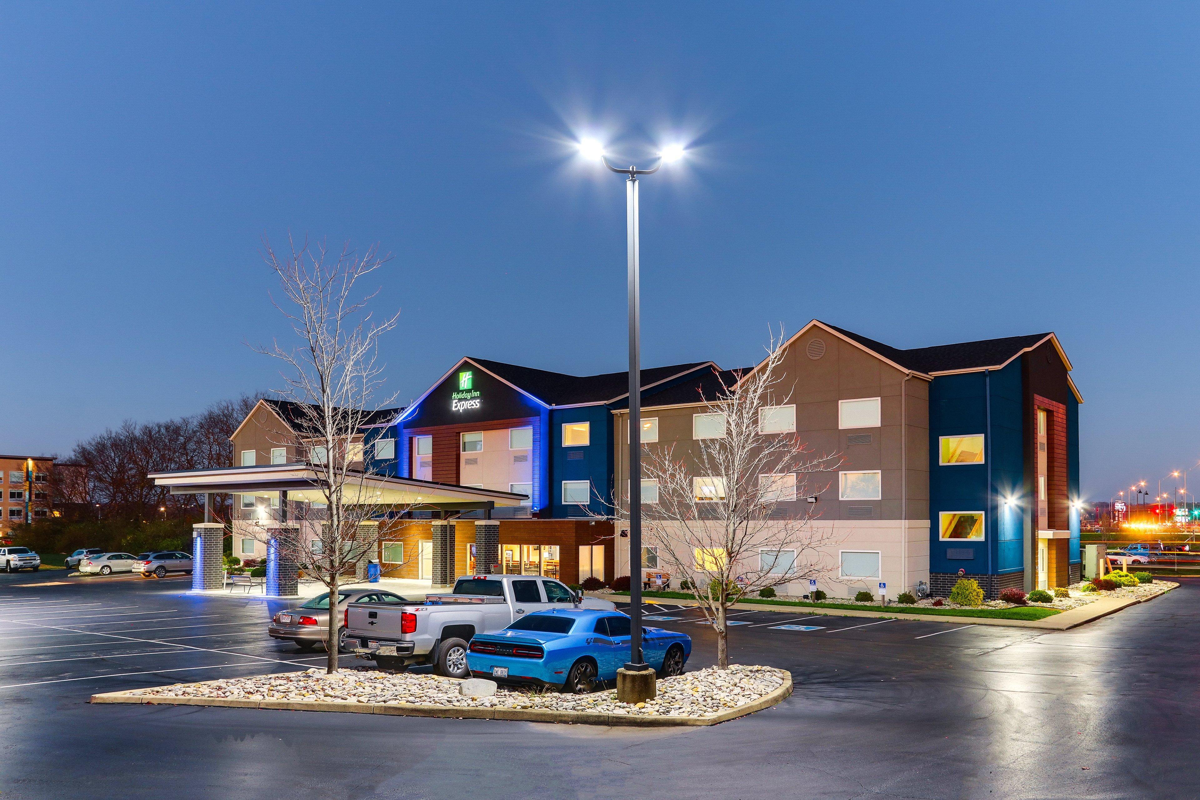 Holiday Inn Express - Cincinnati North - Monroe By Ihg Exterior foto